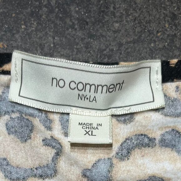 Stretch Leopard Print Wrap Long Sleeve Women's Top - Picture 4 of 4